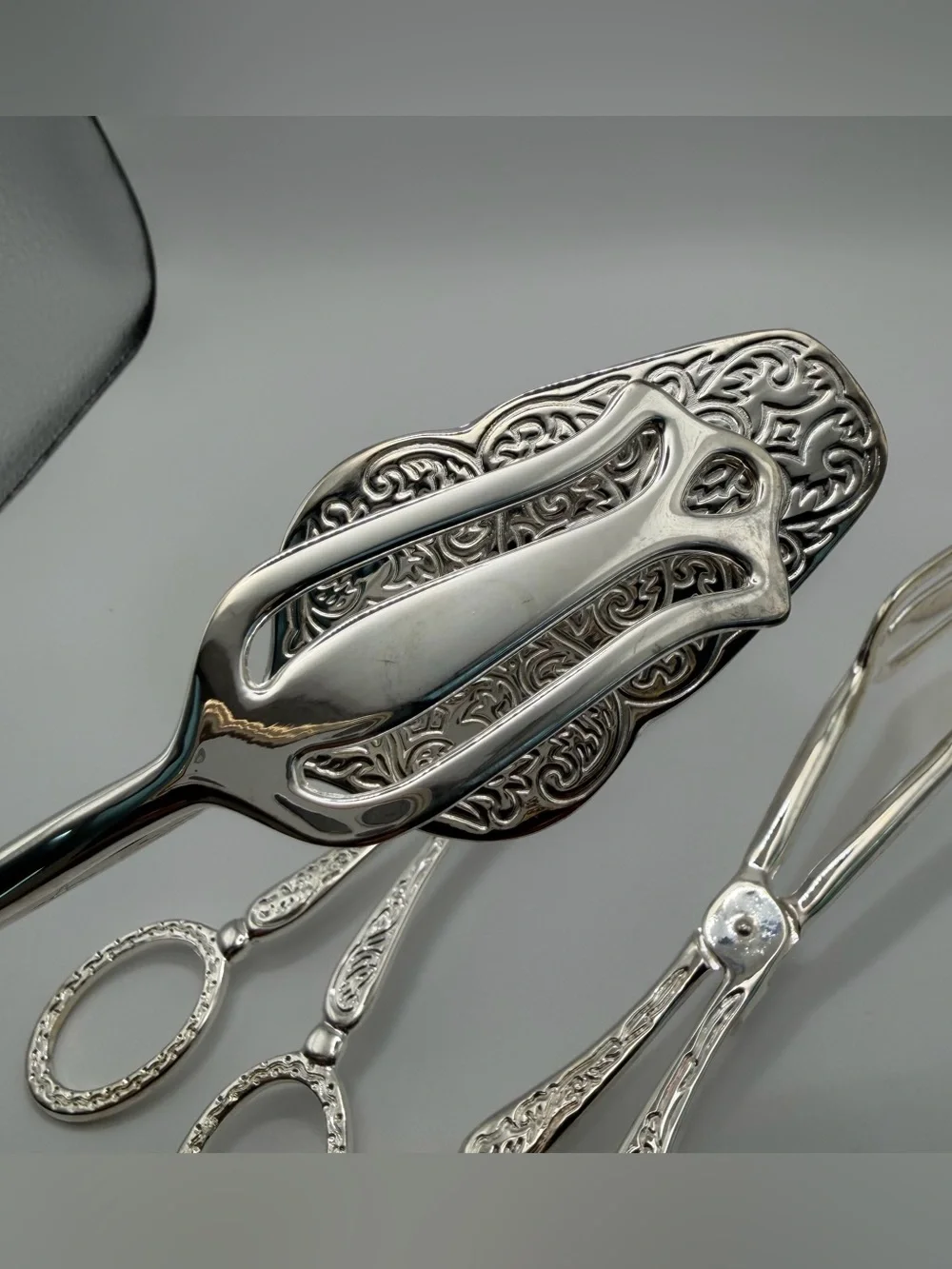 Inrernatoonal Silver Company vintage 1991
